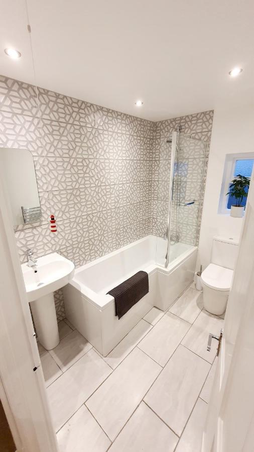 Lovely 2 Bedroom Period Garden Flat. London Exterior photo